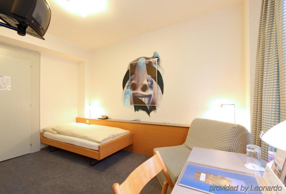 Hotel Muenchnerhof Basel Bilik gambar